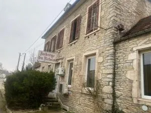 Auberge Velars-sur-Ouche 20 minutes de Dijon - Velars-sur-Ouche