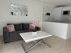 Appartement à Frejus avec piscine et terrasse