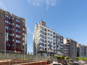 Flat in Bruges with Panoramic City Views