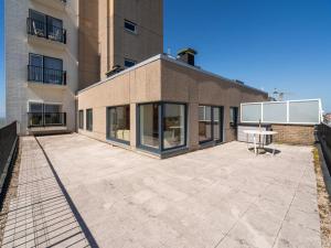 Flat in Bruges with Panoramic City Views