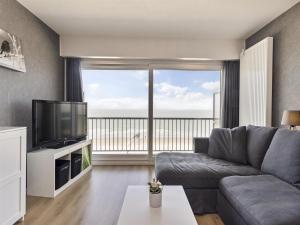 Studio in Blankenberge with Sea Views