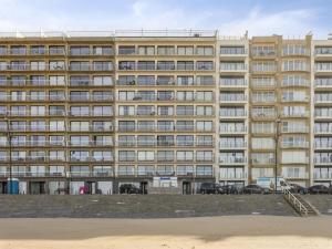 Studio in Blankenberge with Sea Views
