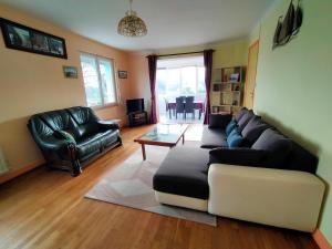 Appartements Au calme, les pieds dans l'eau, 106 Route de la Pointe de Ruault 56370 SARZEAU : photos des chambres