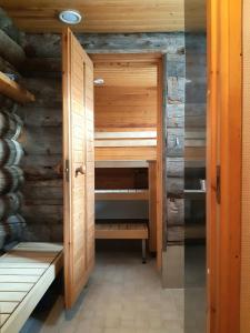 Ruka Pyhäjärvenrinne, hissiliput 2 kpl