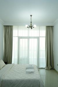 Cozy Private Studio -Near Beach -City View -Downtown Sharjah - Pool & Gym