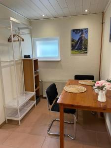 Gemütliche Gästewohnung in Landhaus mit Pool