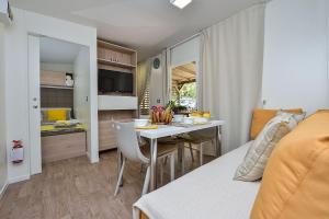 Mobile Home Posidonija II