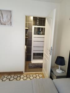 Sejours chez l'habitant Studio cosy proche aeroport d'Orly & paris : photos des chambres