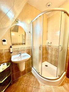 Kwatery Prywatne-Willa "Nadzieja"