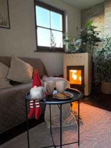 Countryside cottage with mountain view 