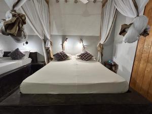 Bahari Beach Bungalows