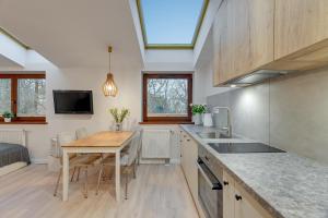 Grand Apartments - Studio Sobieski Apartment - 5 min from Monte Cassino