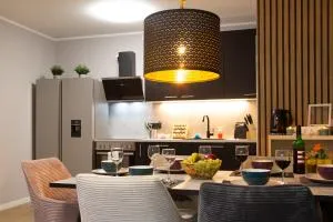 MiCasa OL - Modernes Apartment in City Bestlage - Küche - WLAN - Balkon - Fugenloses Bad - Rastede