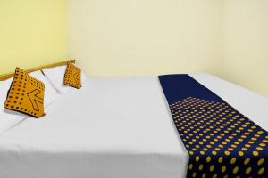 Hotel O V.n Boarding And Lodging