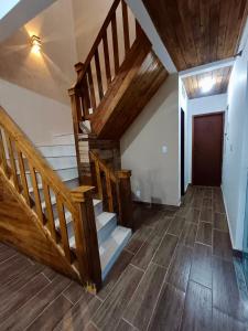 Casa 2 suítes e piscina em Rio das Ostras há poucos passos do Mar!