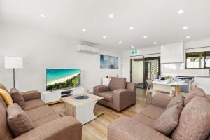 Sunrise by Experience Jervis Bay