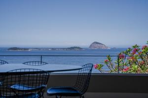 Incredible House w Pool and Breathtaking Views