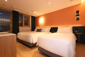 Urban Bath Terrace Family