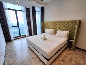 EXPRESSIONZ DESIGNER SUITES Host By AURORA PREMIUM STAY
