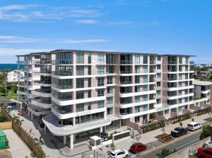 Lowanna Beach Resort Kawana