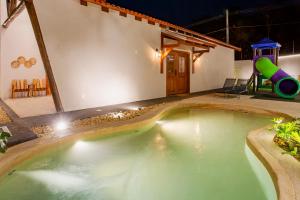 Amarelo Casa em Bonito