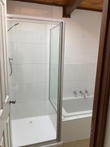 Cape Woolamai Arcadia cosy two bedroom cottage