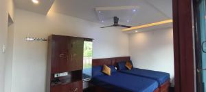 Glasshouse Retreat by The Jungle stay groups