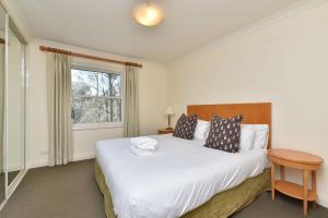 Cypress Lakes Villa 516 Primrose