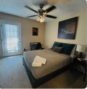 Cheerful Private Room With Pool - Selma