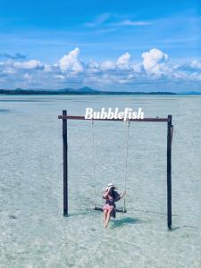 Bubblefish Water Villa