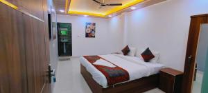 Hotel O Rai Residency