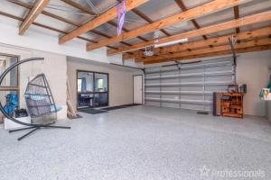 Rocky Retreat At Emu Park