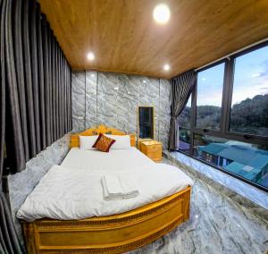 Nhà 2 Phòng Ngủ (Two-Bedroom House)