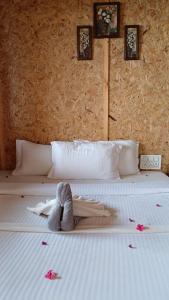 Sanjukthas Wood House Vattakanal