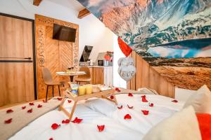 Cicha Woda 300 m od Gorący Potok i Termy Szaflary