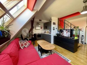 Podkrovní hnízdečko