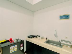 Best Homey and Nice 1BR at Boutique Kemayoran Apartment By Travelio