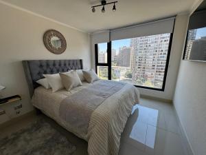 HOM I Nuevo Depto 1D1B 3PAX en Santiago Centro