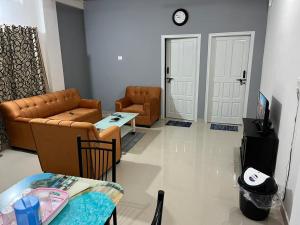 stay in apartment