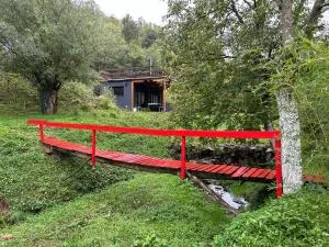 Jarmenovci Glamping Resort - Varnice