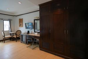 Tris Miracle Apartment Kata