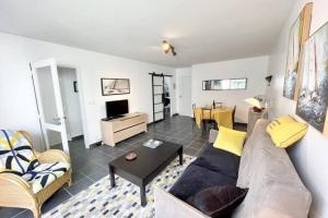 Appartements Charmant T2 Top Cosy Face a la rade : photos des chambres