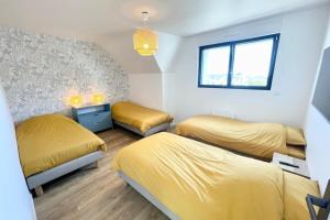 Maisons de vacances Duplex neuf Hyper Design - Piscine chauffee : photos des chambres