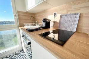 Appartements Pieds Dans L'Eau T2 Archi Cosy - Vue mer 180 : photos des chambres