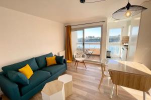 Appartements Pieds Dans L'Eau T2 Archi Cosy - Vue mer 180 : photos des chambres