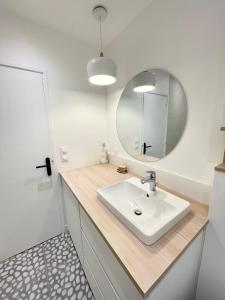 Appartements Lovely T1 d architecte de standing Vue mer 360 : photos des chambres