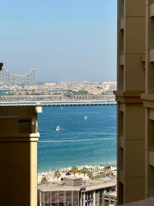 Beach Front Apartment in JBR