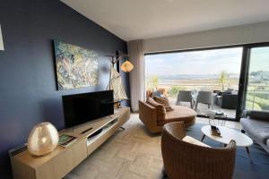 Luxury T3 neuf de standing Front de mer vue 180