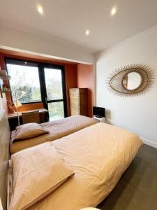 Appartements Luxury T3 neuf de standing Front de mer vue 180 : photos des chambres