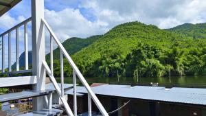 The Good View Erawan Resort